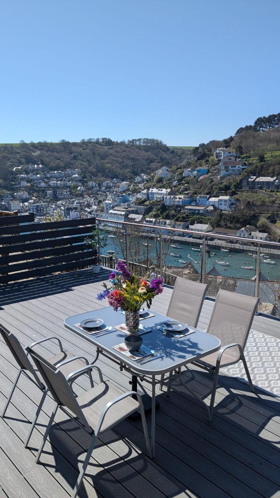 The Hillocks, Looe - Two Bedroom House With Fabulous Views Of Looe Town And Harbour エクステリア 写真